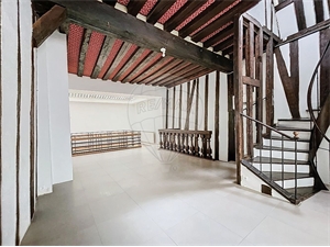 duplex-triplex à la vente -   89100  SENS, surface 146 m2 vente duplex-triplex - UBI474014903